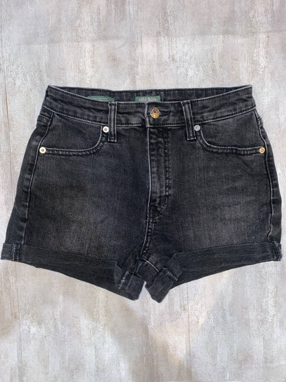 Wild Fable Black High-Rise Rolled-Hem Jean Shorts Size 00/24